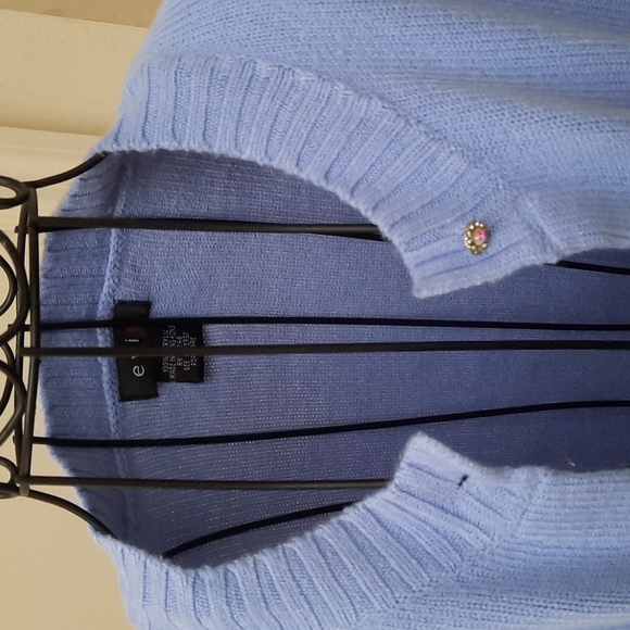 Evie blue sweater -M - Picture 4 of 6